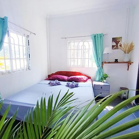 Sam'S Guesthouse M'Pai Bay Koh Rong Sanloem Exterior photo